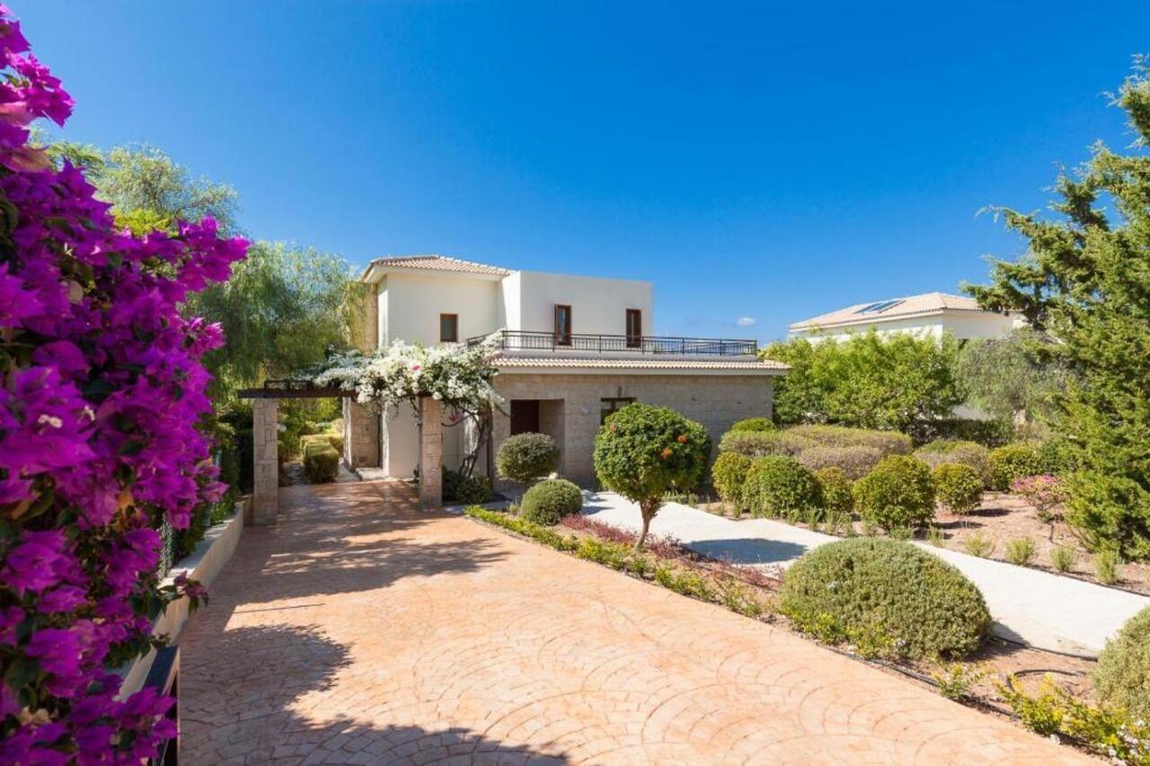 Aphrodite Hills Holiday Residences Bagian luar foto