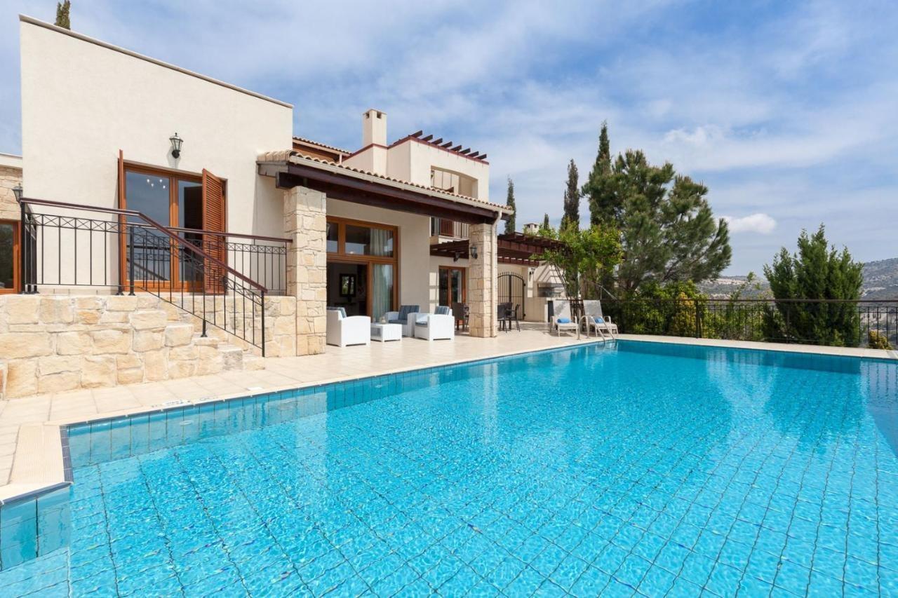 Aphrodite Hills Holiday Residences Bagian luar foto