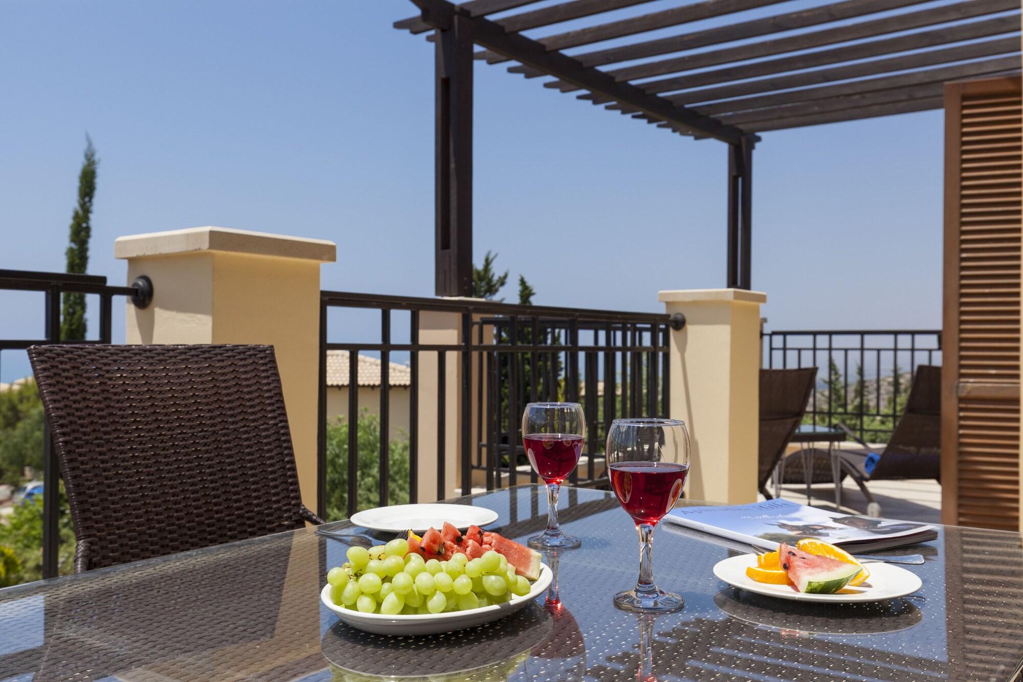 Aphrodite Hills Holiday Residences Bagian luar foto
